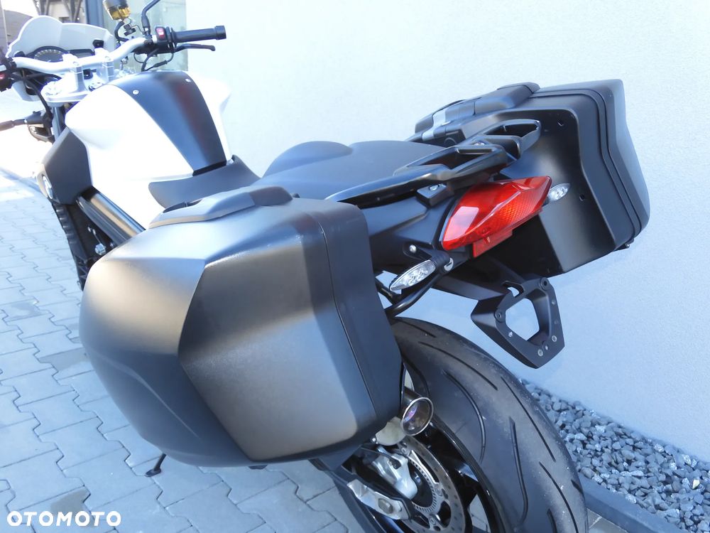 800R#2011#Niski potwierdz...