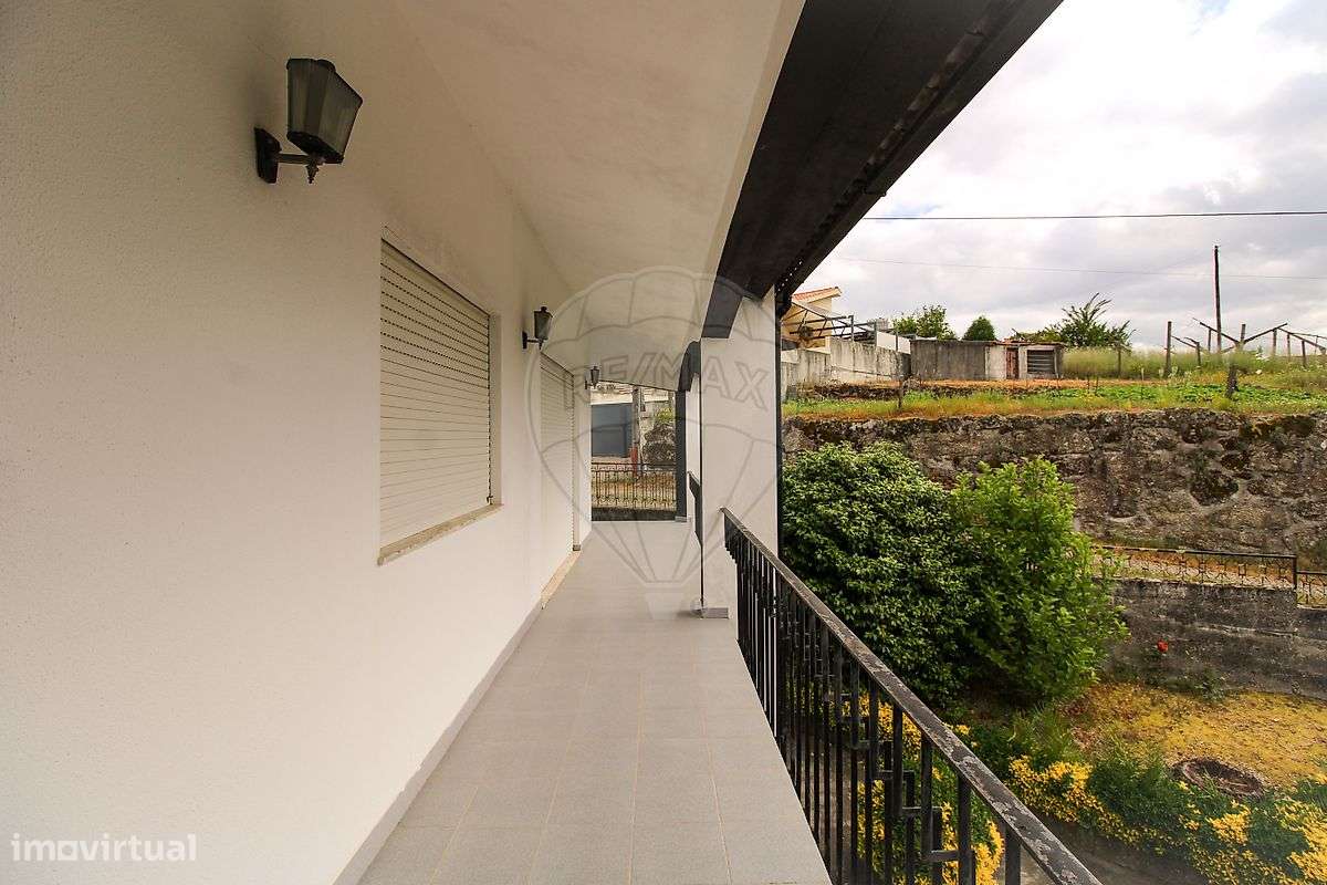 Moradia T3 para venda-18