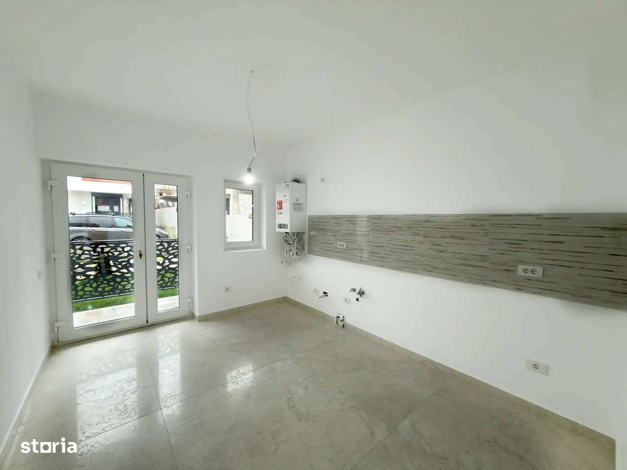 Casa Vila noua 3 dormitoare + birou / 4 bai / 16 min metrou 1 Dec 1918-8