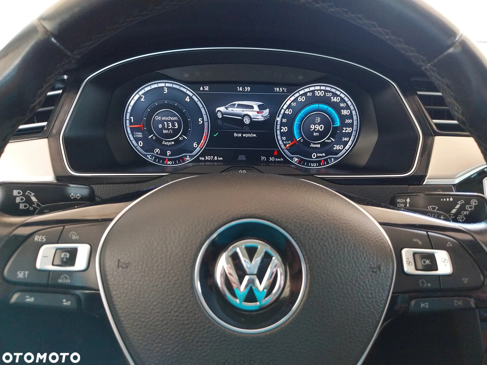 Volkswagen Passat Variant 2.0 TDI DSG (BlueMotion Technology) Comfortline - 9