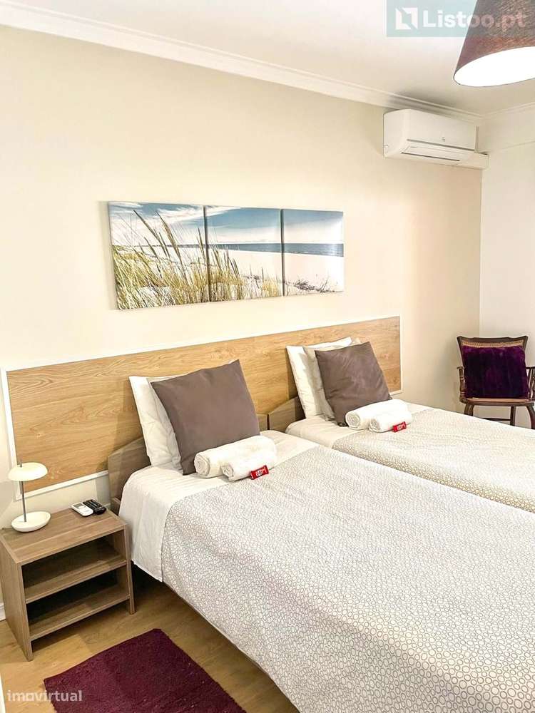 Apartamento T5 renovado e com terraço - Queluz-17