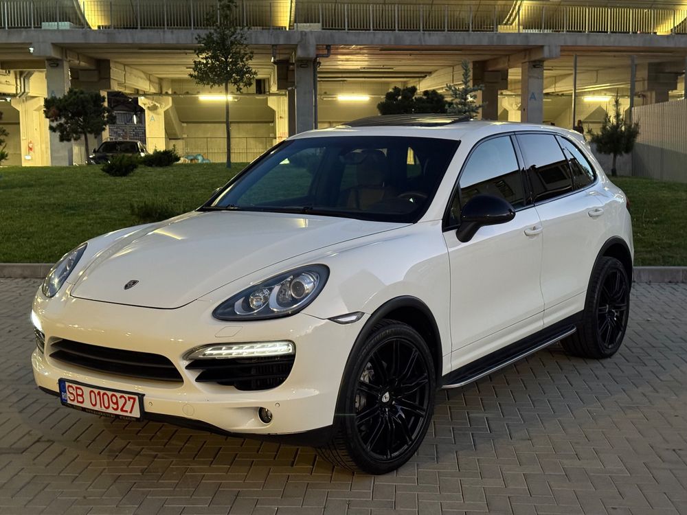 Porsche Cayenne Platinum Edition 2011