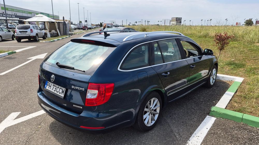 Skoda Superb II [2008 - 2015] 1.6 TDI Elegance 2014