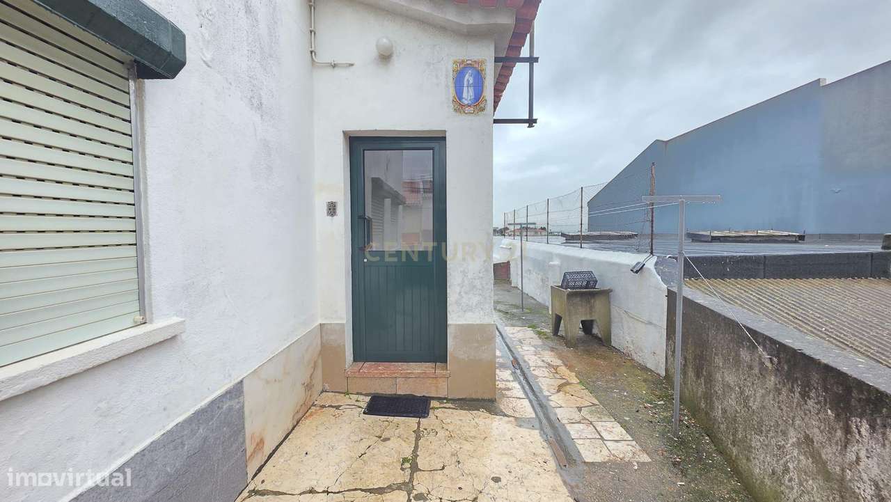 Apartamento T1 Renovado em Porto Salvo, Oeiras-9