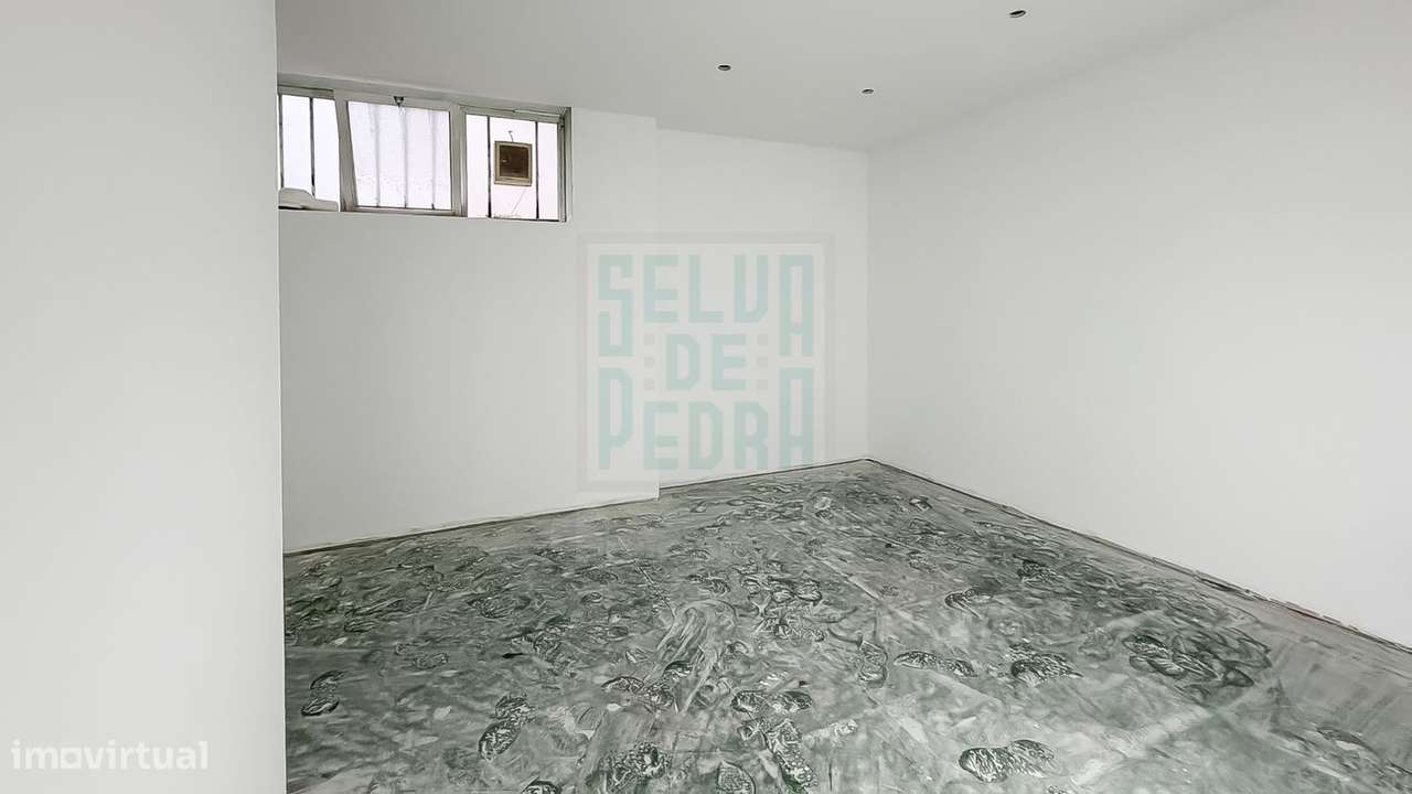 Apartamento T2+1 Centro de Paços de Ferreira-28