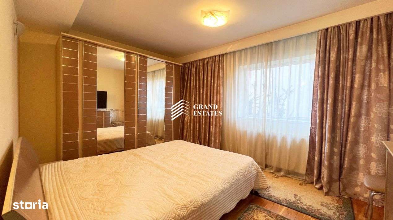 Casa individuala 5 camere I Posibil spatiu comercial I 300 mp I Parcul-6