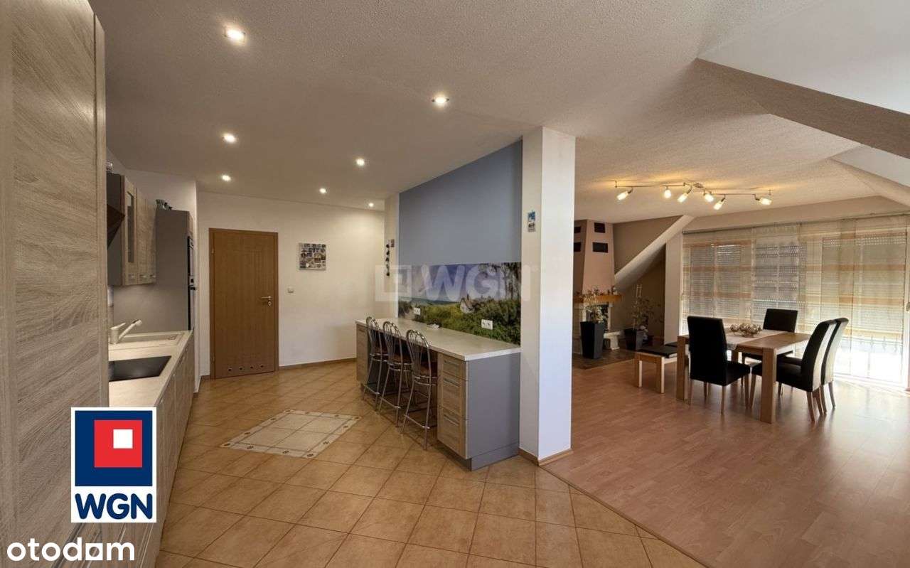 Dom, 345 m², Wrocław-2