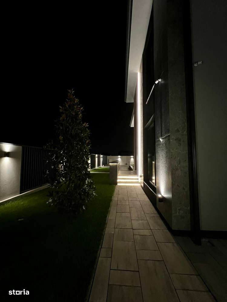 Casa individuala cu 5 camere, Comision 0 - Imagine principală: 4/20