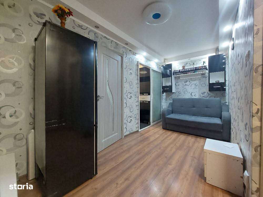 Garsoniera Teiul Doamnei, Sector 2-0