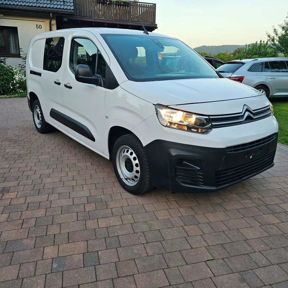 Citroën Berlingo III L2 EHZ Doppelkabine 2023