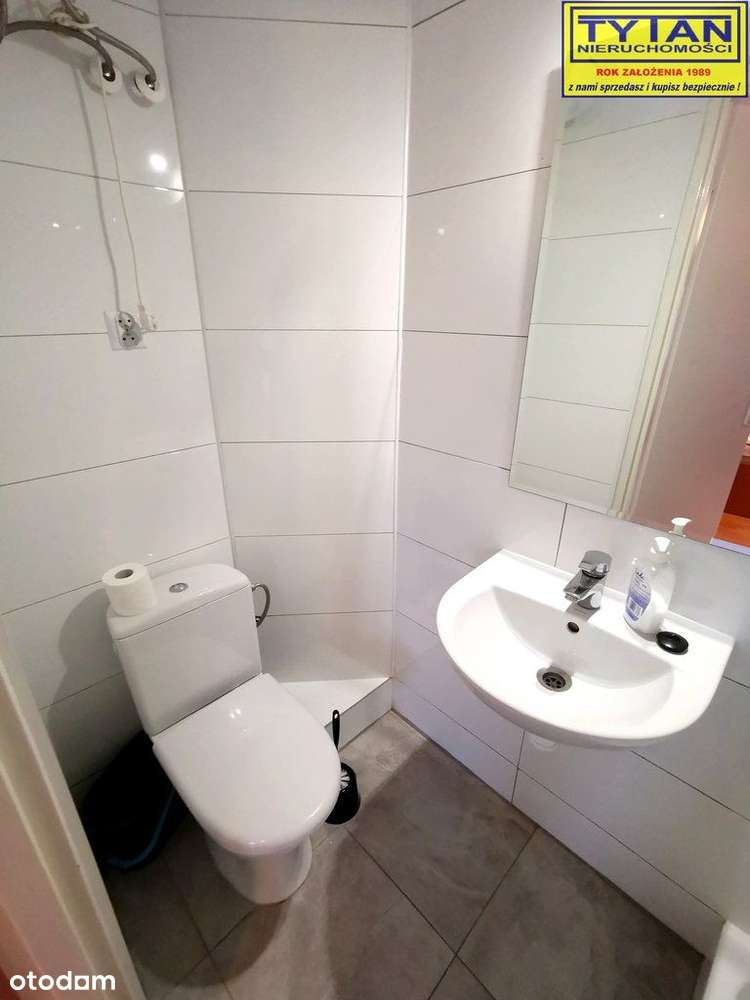 Budynek Z 12 Oddzielnymi Mieszkaniami - Pełny obrazek: 5/17