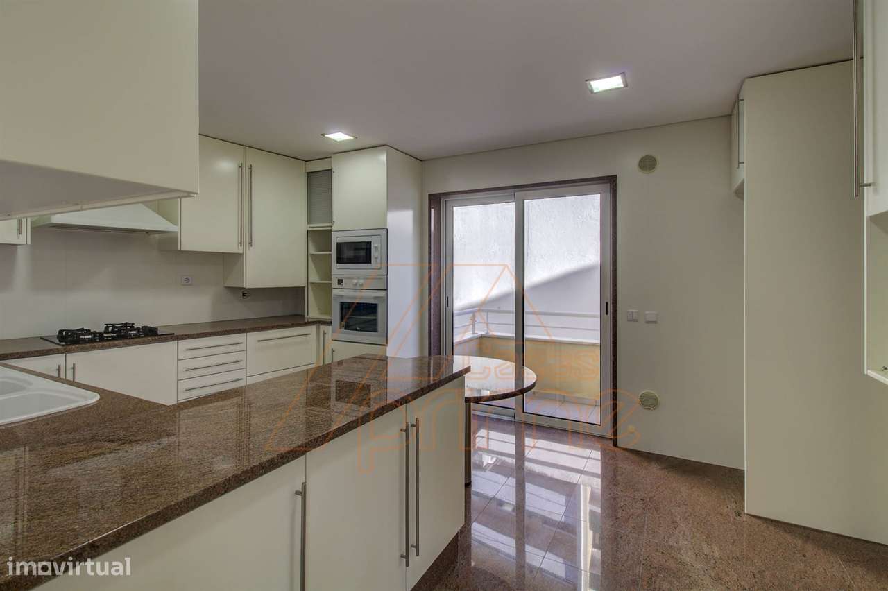 Apartamento T3 DUPLEX - Celas - Coimbra/Venda-10