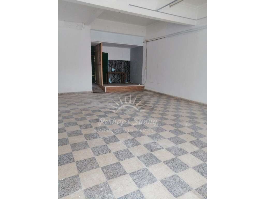 Edificio Habitacional + Comercio - Centro Cartaxo-10