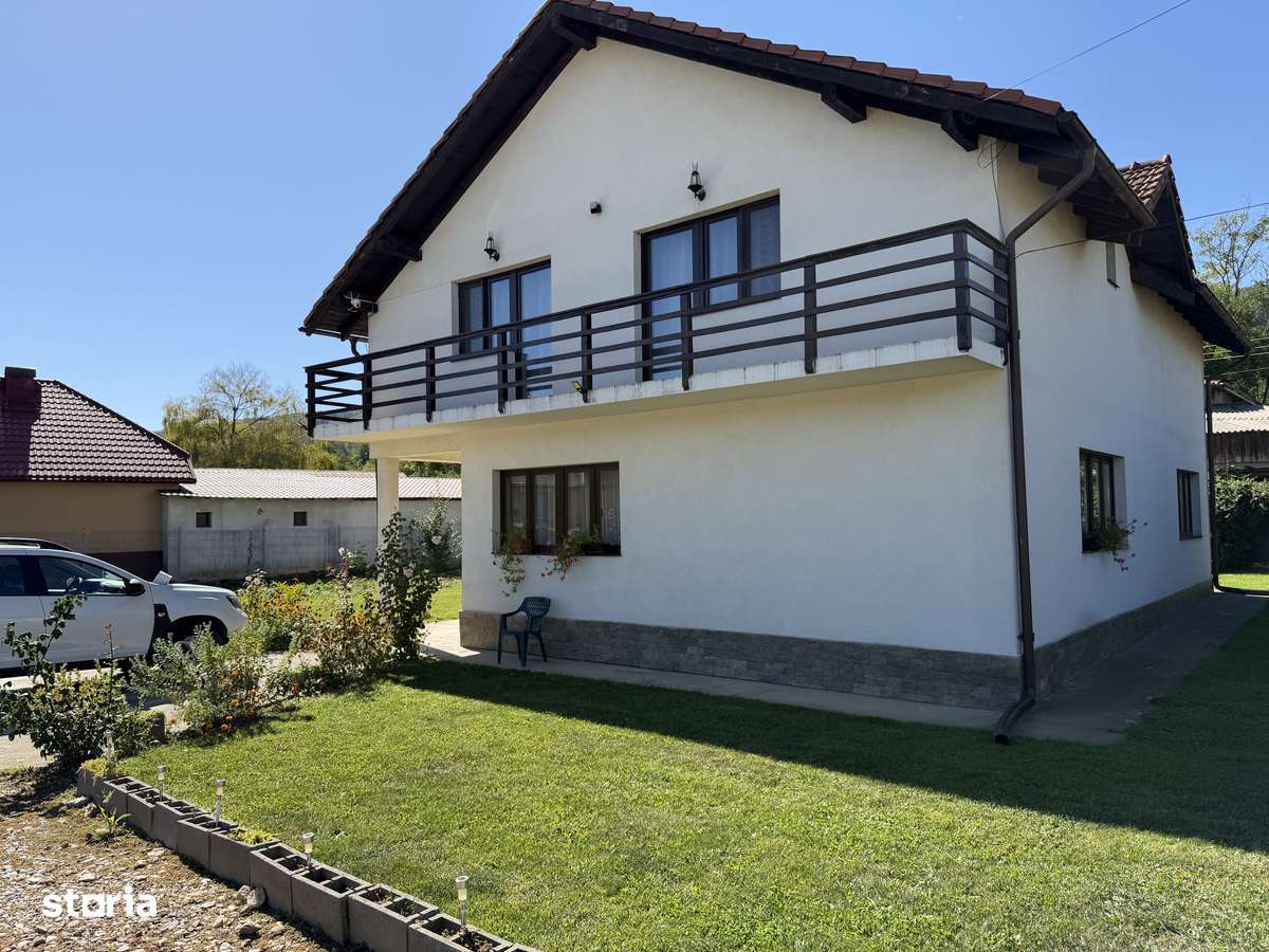 Casa P+M Bajesti, Arges, 6 camere, mobilata si utilata, deosebita - Imagine principală: 4/15