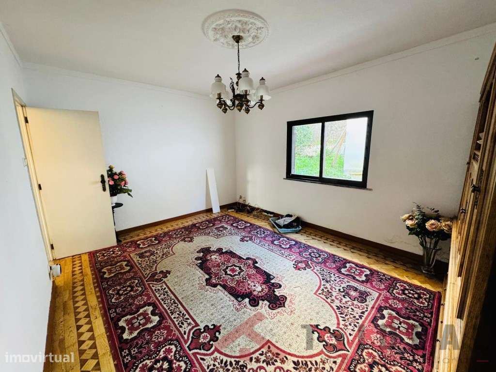 Moradia T3 com Espaço Exterior, Garagem e Sotão - Grande imagem: 5/18