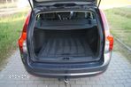 Volvo V50 2.0D Momentum - 18