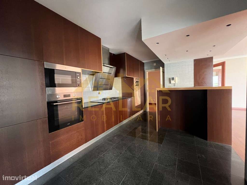 Apartamento T3 na Póvoa de Varzim - Grande imagem: 3/30