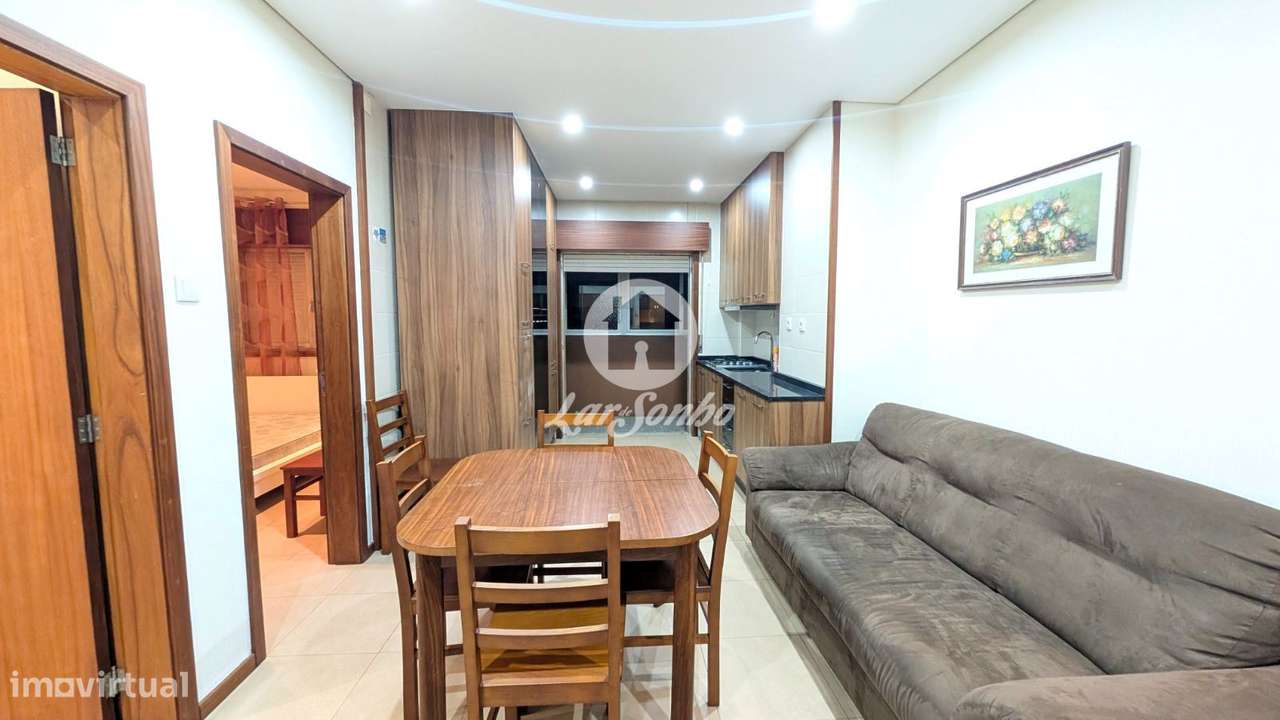 Apartamento T3 a 200m da praia na Póvoa de Varzim - Grande imagem: 2/11