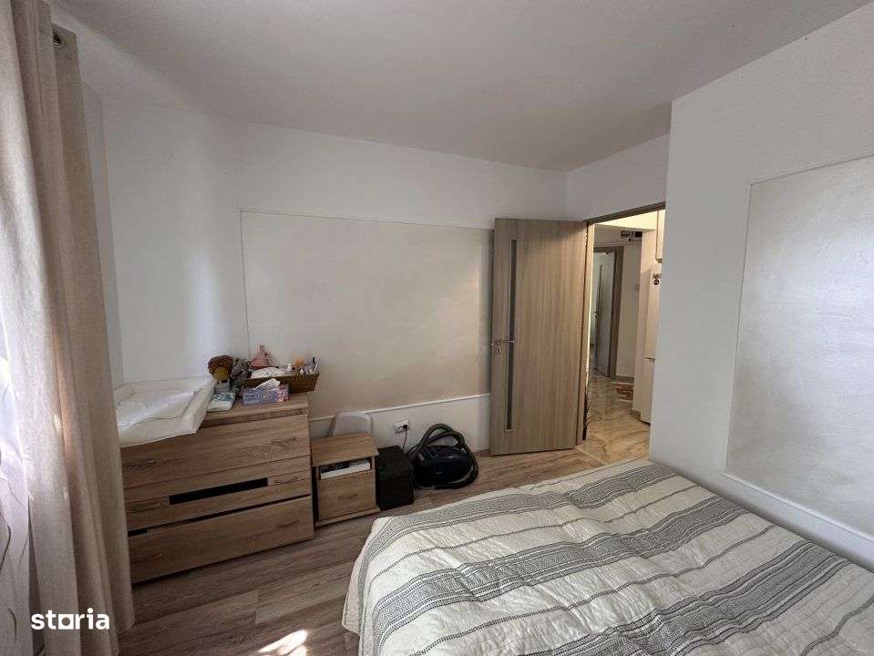 Oportunitate excelenta in  Grigorescu-apartament 2 camere,2 balcoane,d-15