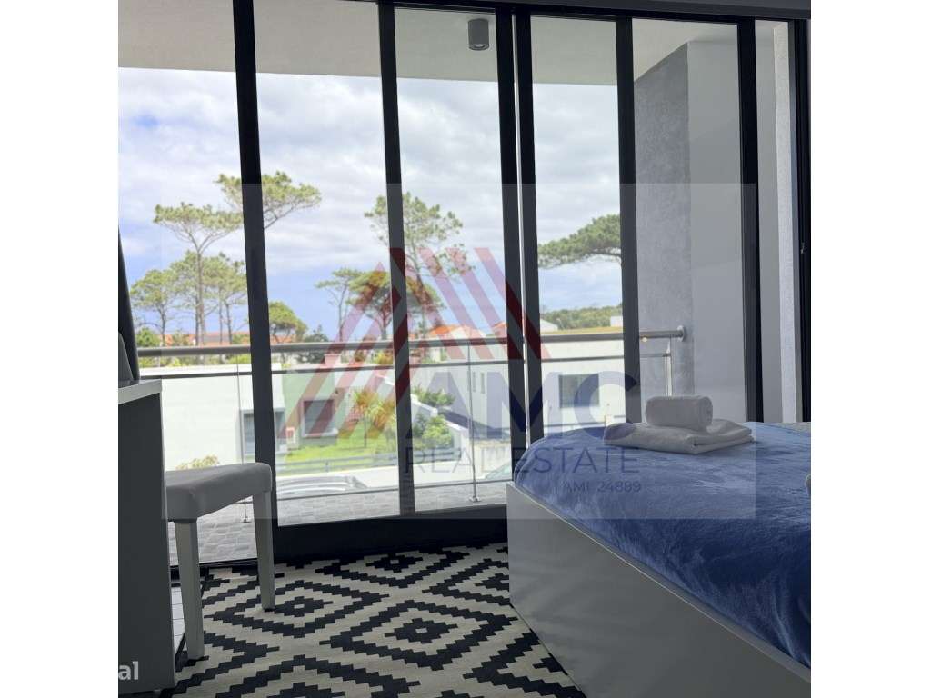 VENDE-SE EXCELENTE APARTAMENTO NO CENTRO DA VILA DA MADALENA-14