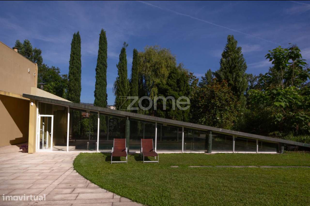 Moradia T6 envolta em 6.091m2 - Marco Canaveses - Grande imagem: 2/60