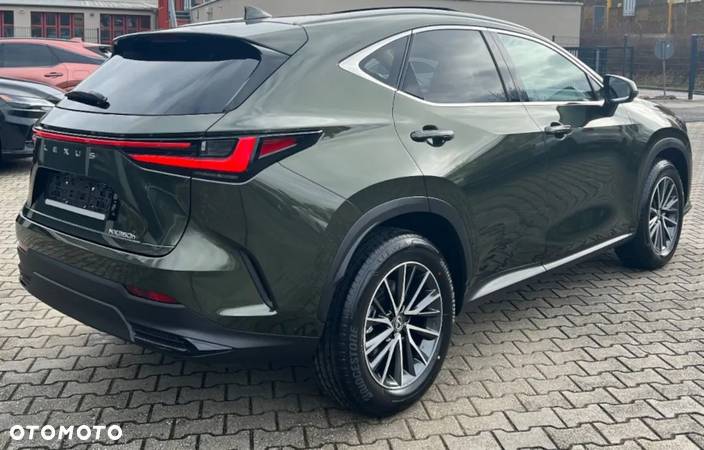 Lexus NX 350h Prestige AWD - 4