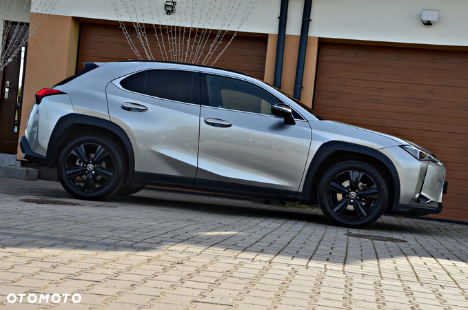 Lexus UX 200 GPF F Impression 2WD - 12