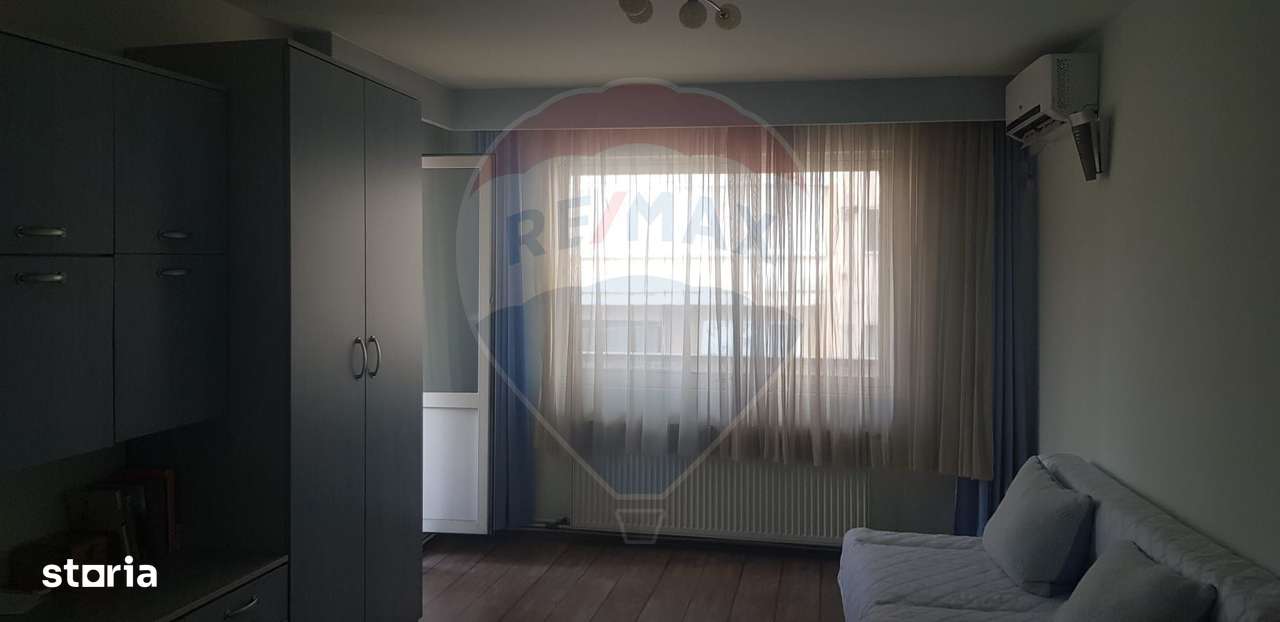 Apartament cu 3 camere, ultracentral, Bd Unirii, de vânzare-5