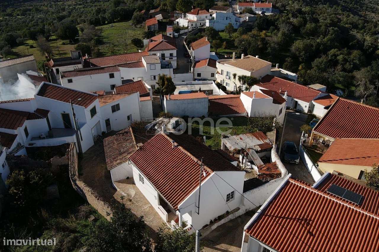 Fantástica Moradia V2, Anexos e Terreno em Santa Magarida, Alte, Lo...-10