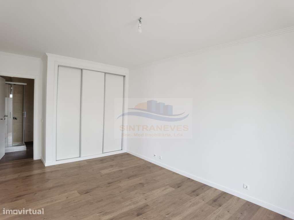 Moradia T3 na Ericeira com vista Mar-22