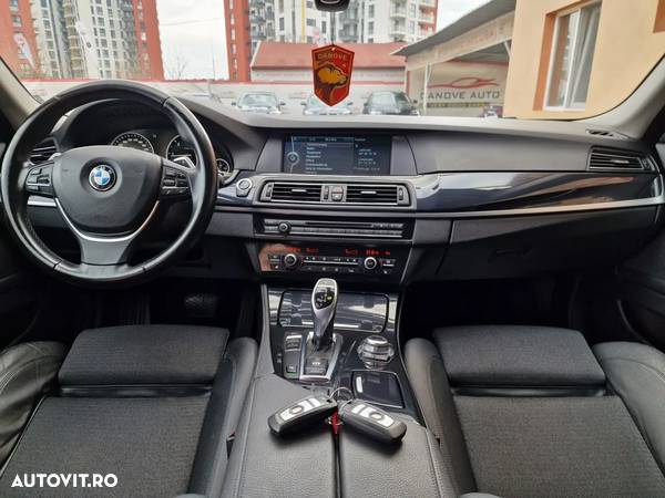 BMW Seria 5 520d Touring Aut. - 17