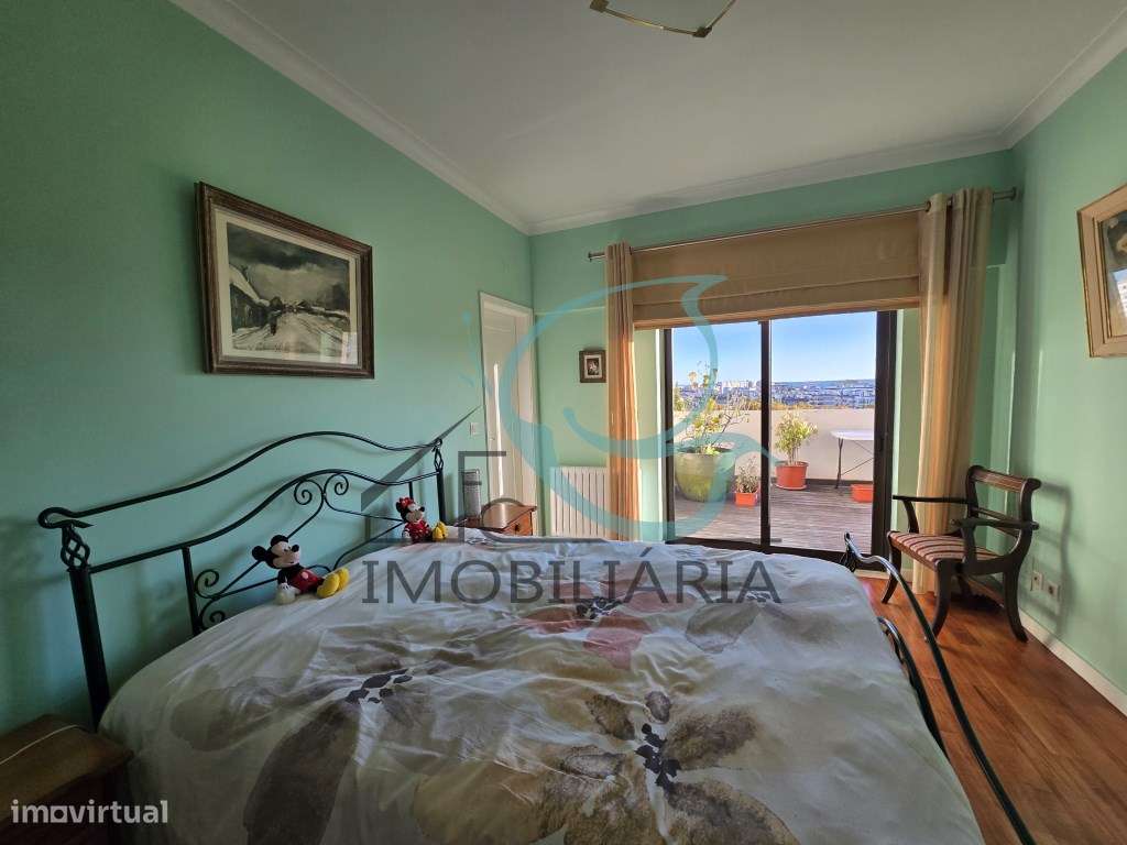 EXCLUSIVO - EXCELENTE APARTAMENTO DUPLEX DE 5 ASSOALHADAS, COM GARA...-59