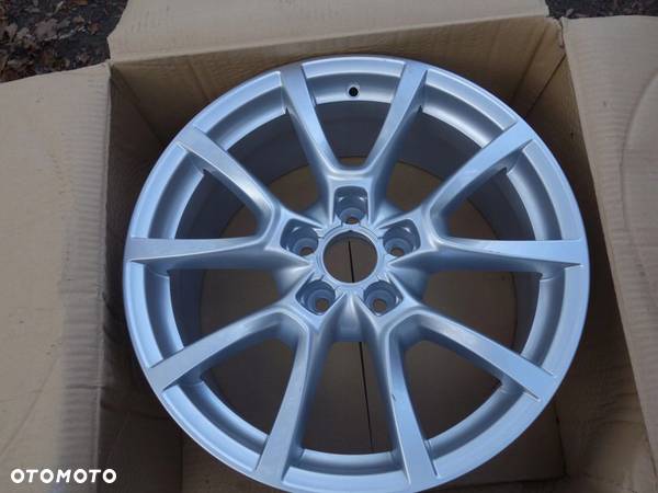 FELGA AUDI Q5 8R0601025AQ 18'' - 4