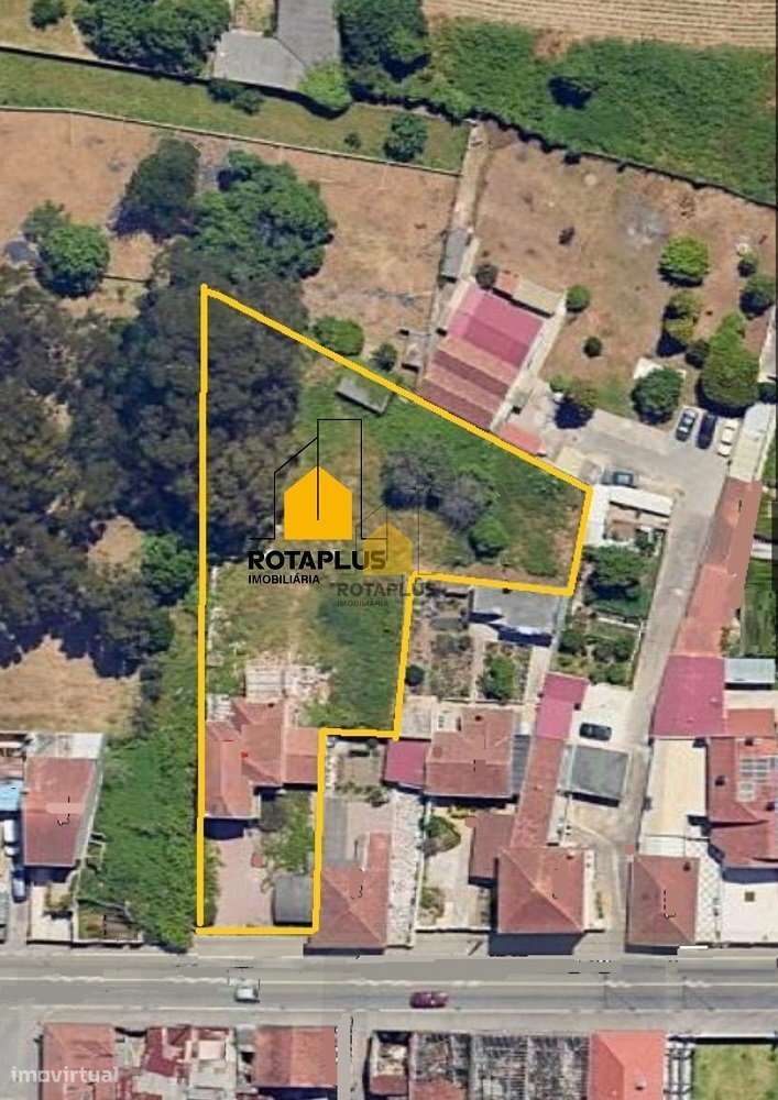 Moradia com terreno Castêlo da Maia-29