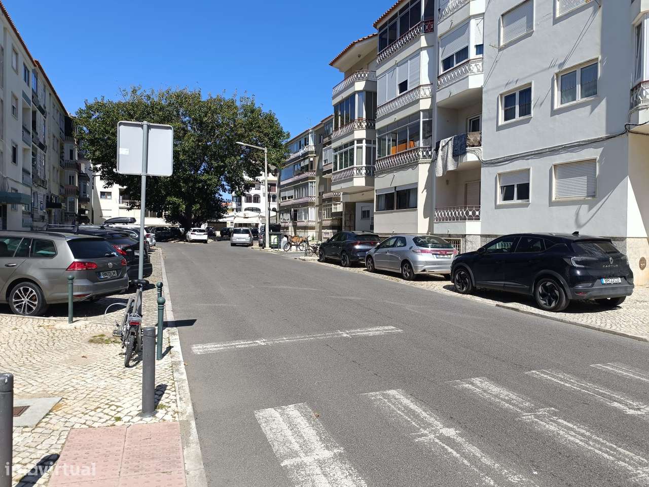 Apartamento T0 para remodelação total.-6