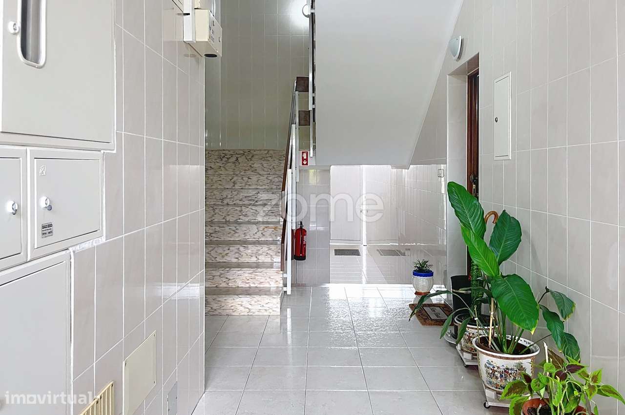 Apartamento T2 | Oiã| Garagem e Arrumos - Grande imagem: 5/27