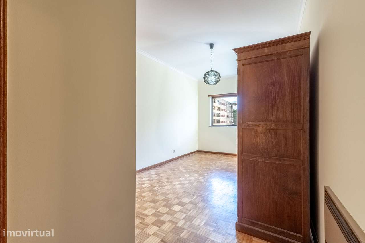 Apartamento T3 em Ferreiros, Braga-17