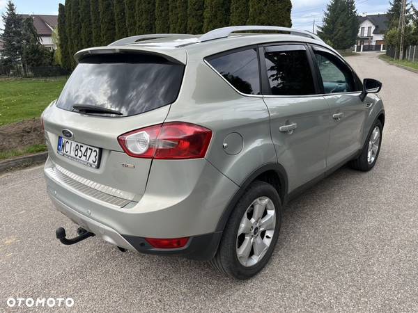 Ford Kuga 2.0 TDCi Titanium - 4