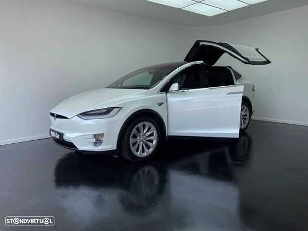 Tesla Model X 100D - 3