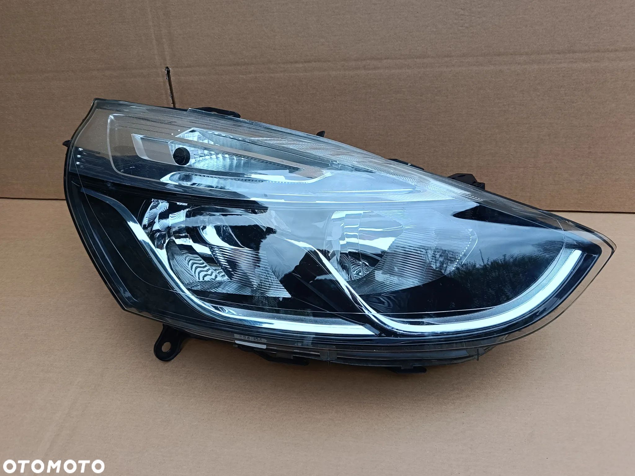 Lampa przednia prawa Renault Clio IV 4 lift oryg 260100653R - 1