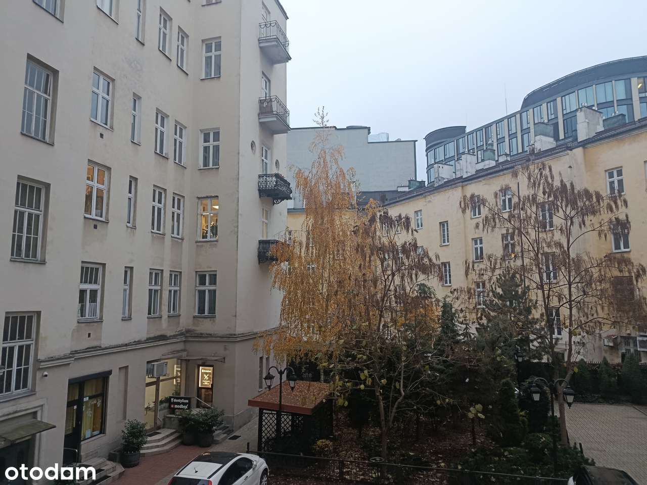 Pierwszy raz w sprzedaży - Chmielna-8