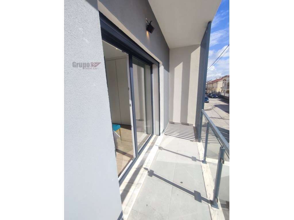 Moradia Geminada T3 Triplex, com Garagem e como Nova em Quinta do C...-20