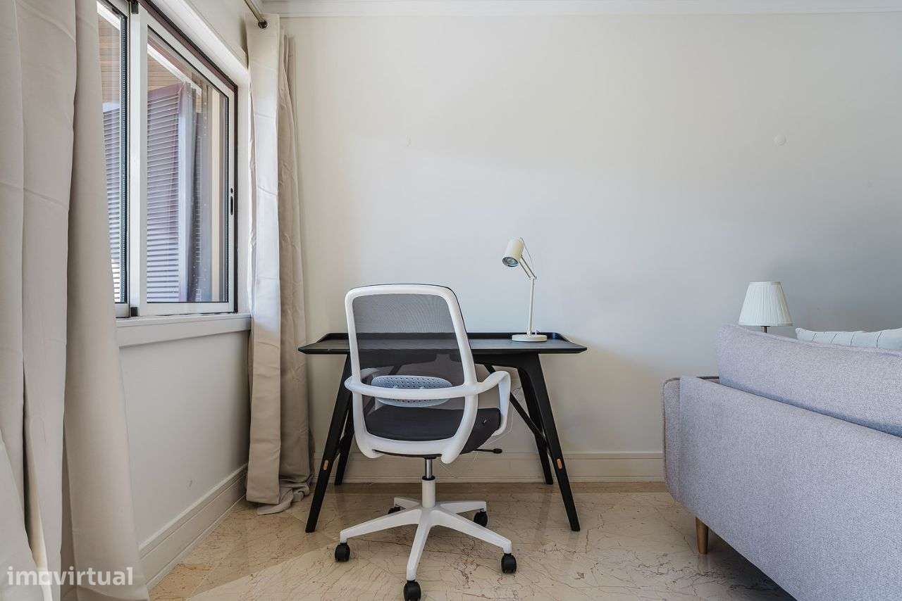 Apartment in Estoril - Grande imagem: 4/27