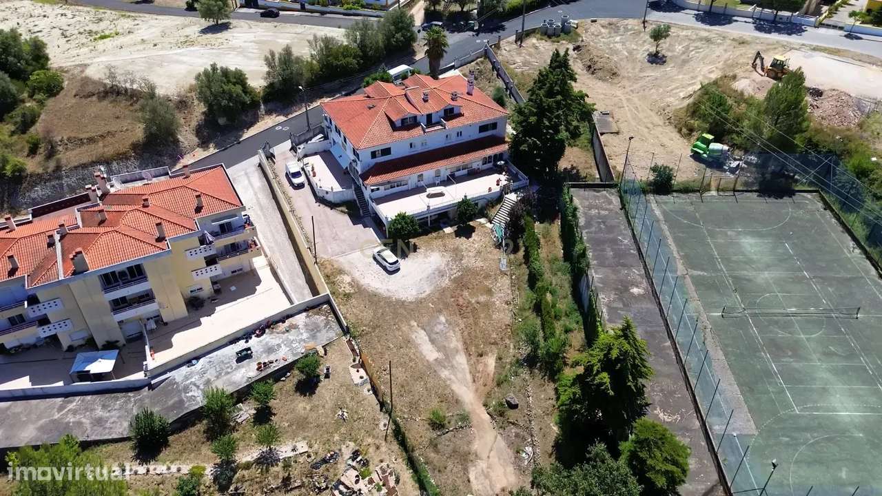 Espetacular Moradia com Jardim em Tomar, Santarém-21