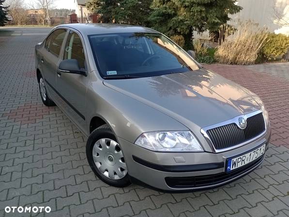 Skoda Octavia 1.6 - 1