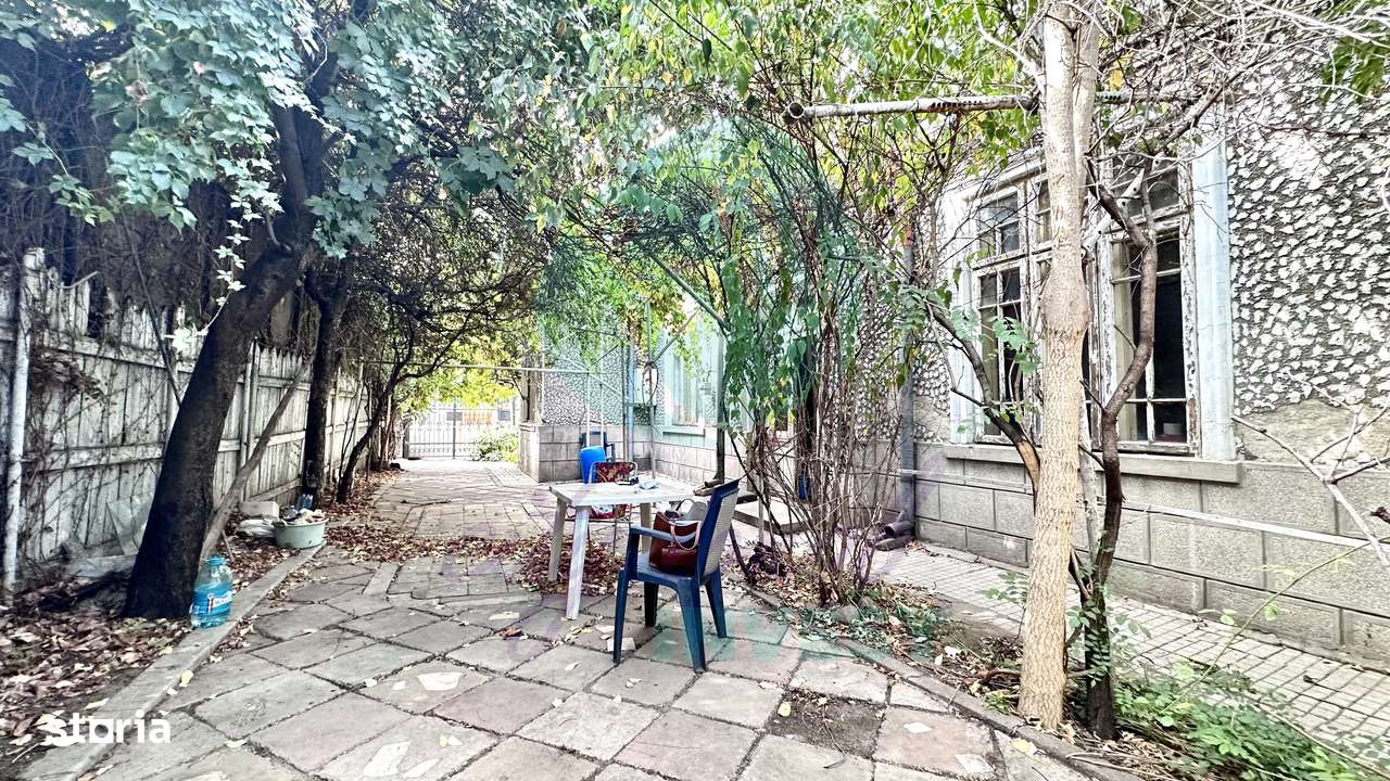 Casa cu teren de 342 in zona Unirii-Calea Calarasilor - Imagine principală: 4/12