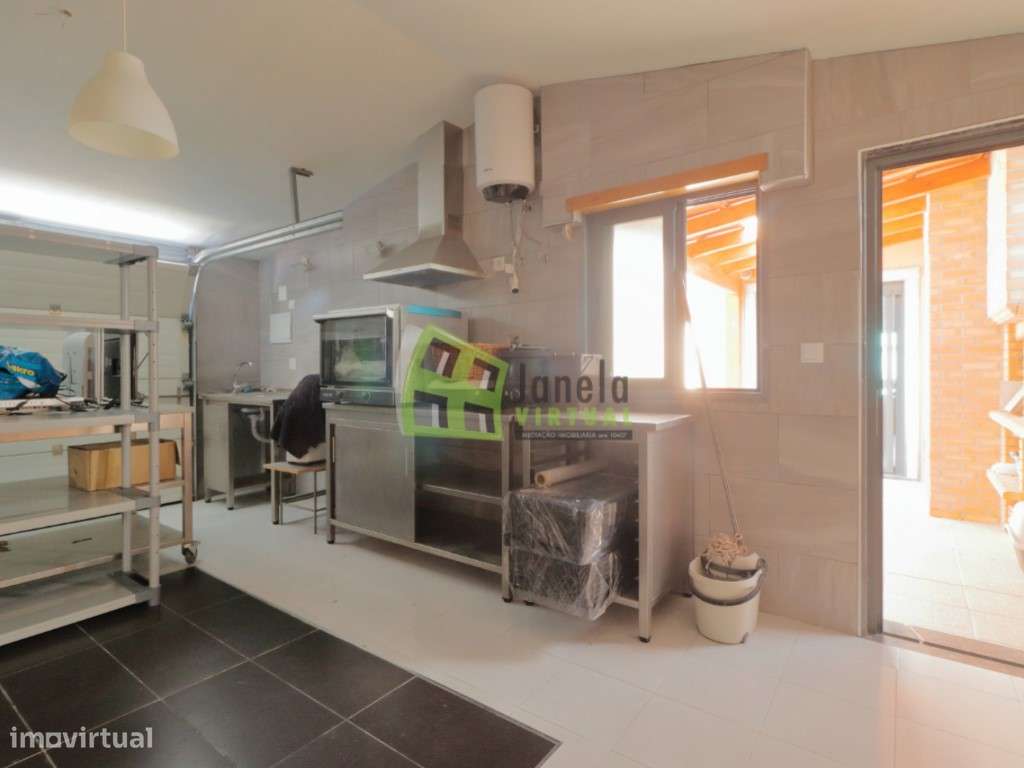 Moradia T3 com Garagem - Choilo, Azeitão-21