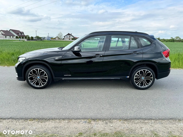 BMW X1 xDrive18d Sport Line - 2