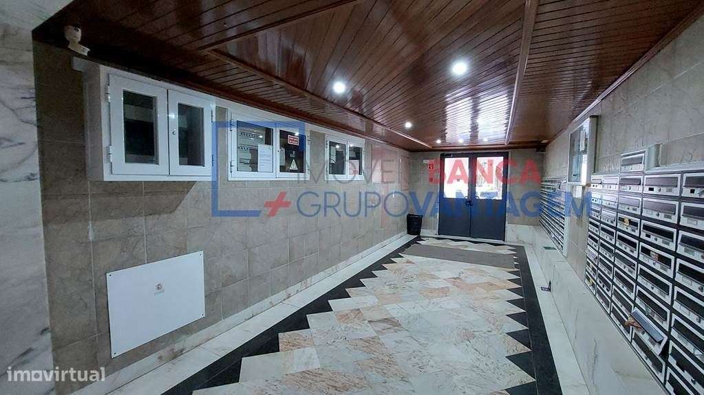 T2 Algueirão-Mem Martins (Sintra) - Grande imagem: 2/20