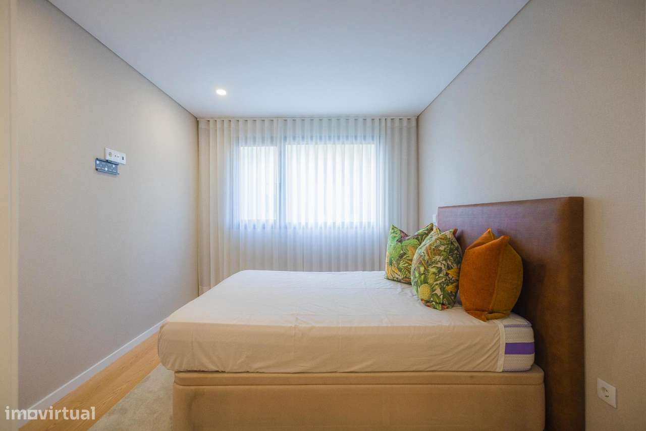 T1 Moderno e Luminoso com Metro Próximo e Acesso Rápido à Praia...-11